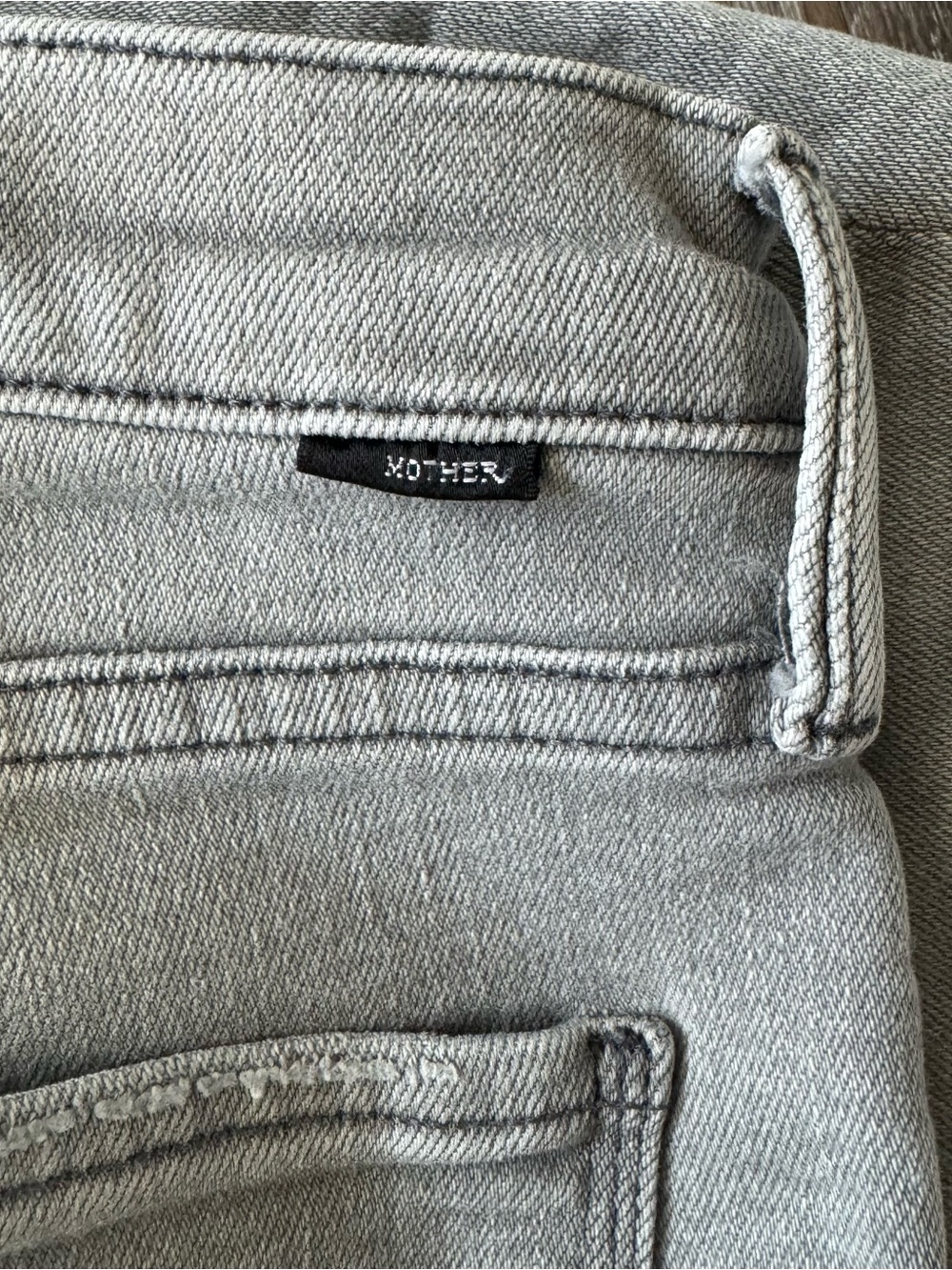 MOTHER The Rascal Ankle Fray Jeans in Noted Gray Size 31 - Picture 8 of 12